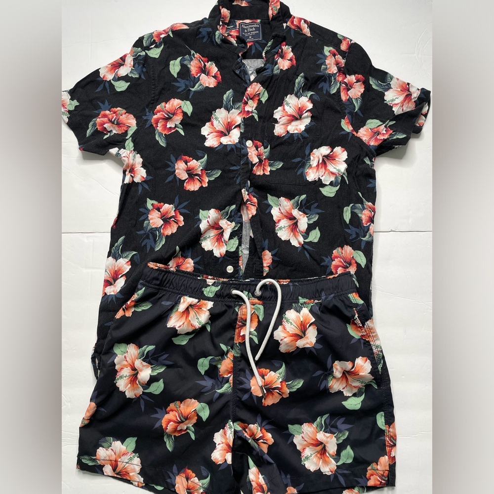 Abercrombie and Fitch Short/Shirt
